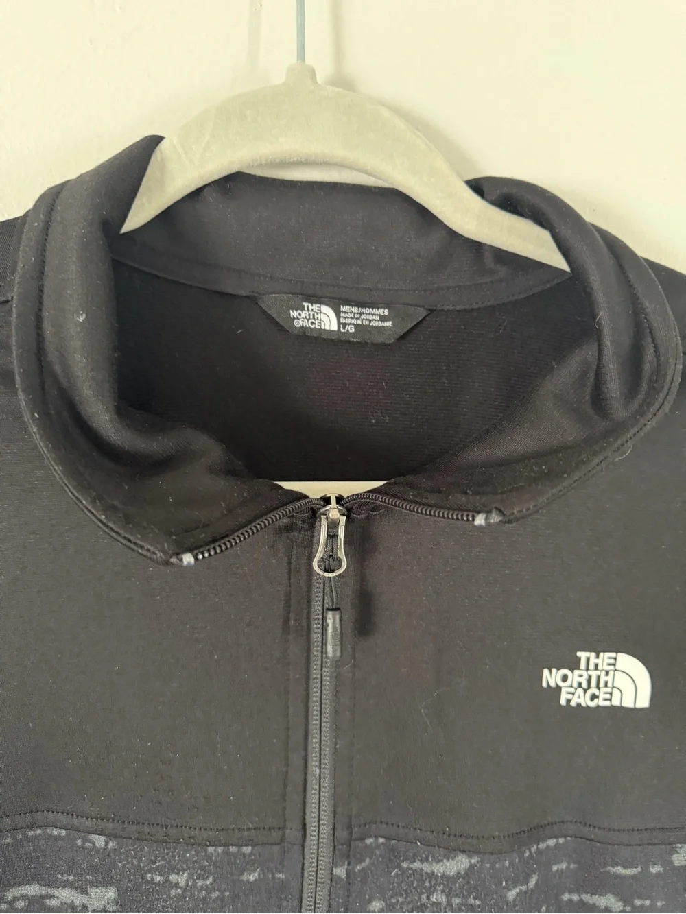 The North Face Black Lightweight Full‑Zip Shirt Jacket